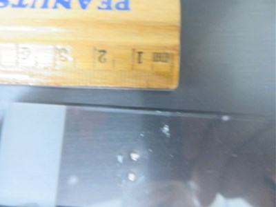 １
